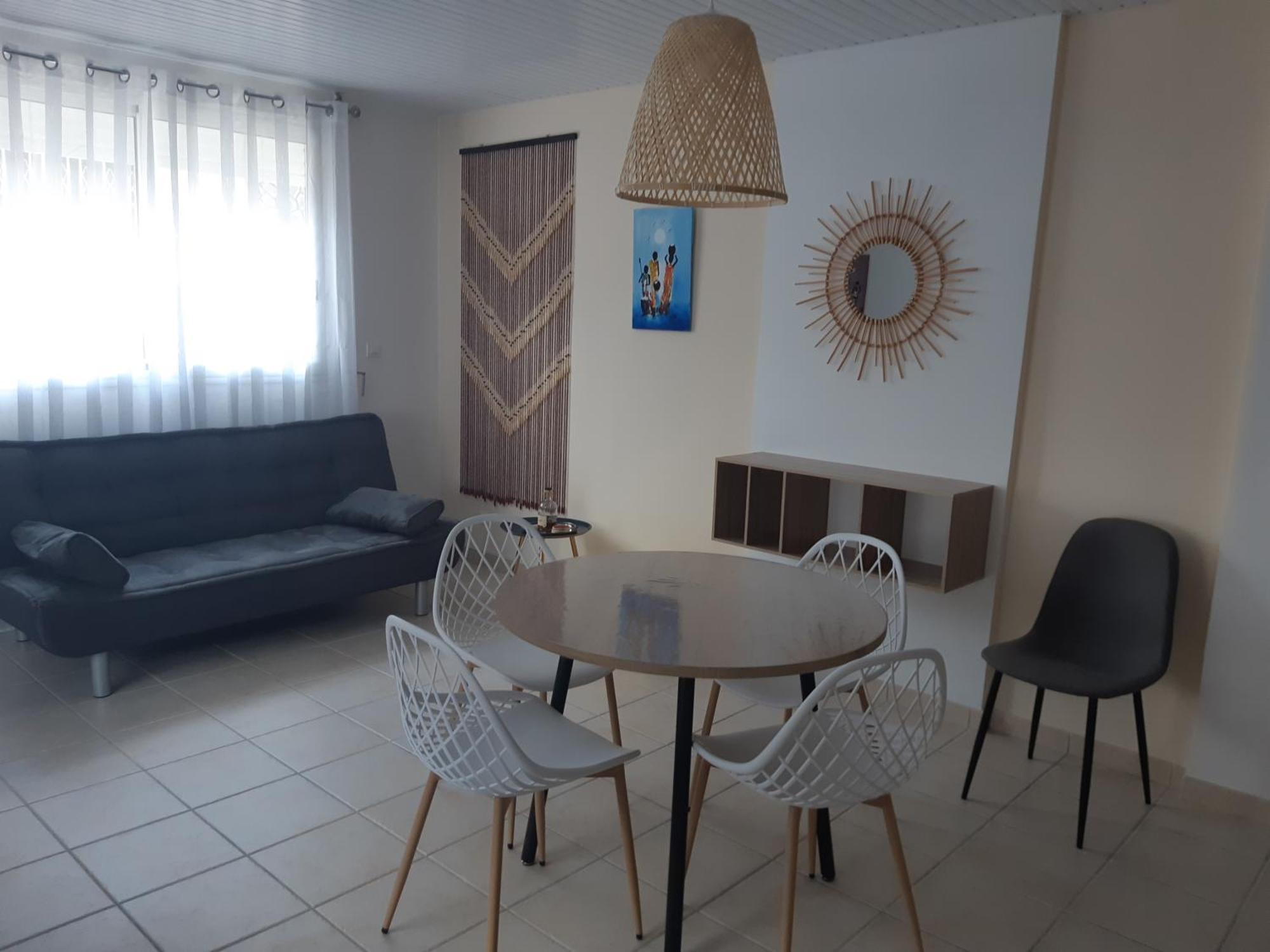 דירות Cosy T3 Au Coeur De Sainte Anne מראה חיצוני תמונה